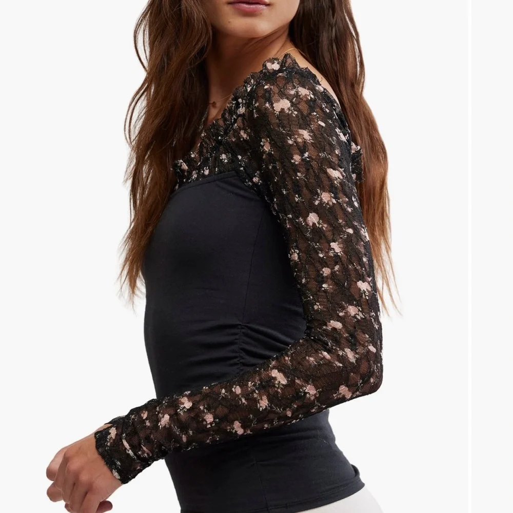 FREE PEOPLE JOSIE FLORAL YOKE LONG SLEEVE TOP SMALL BLACK PINK
